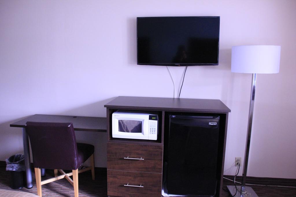 Sterling Inn Near Iag Airport Niagara Falls Extérieur photo